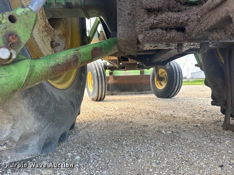 image for item EW4944 John Deere 4320 tractor