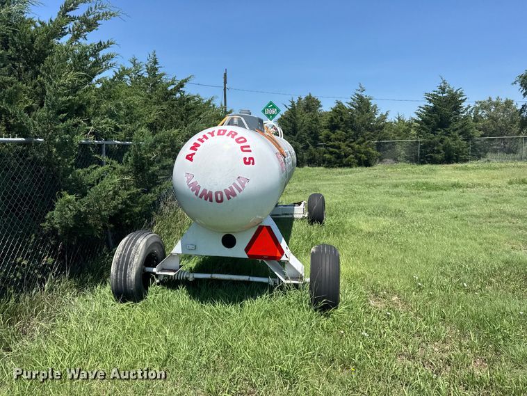 image for item EW4954 NH3 tank trailer
