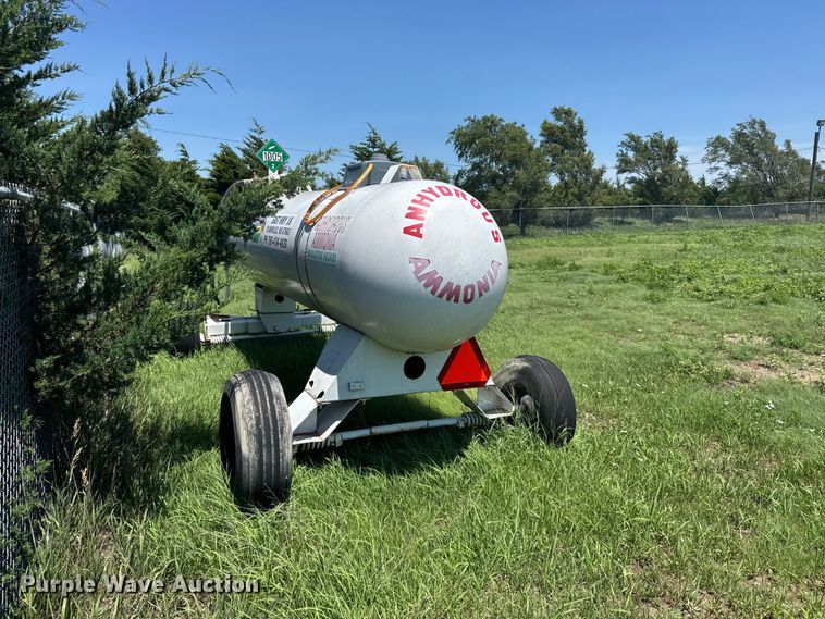 image for item EW4954 NH3 tank trailer