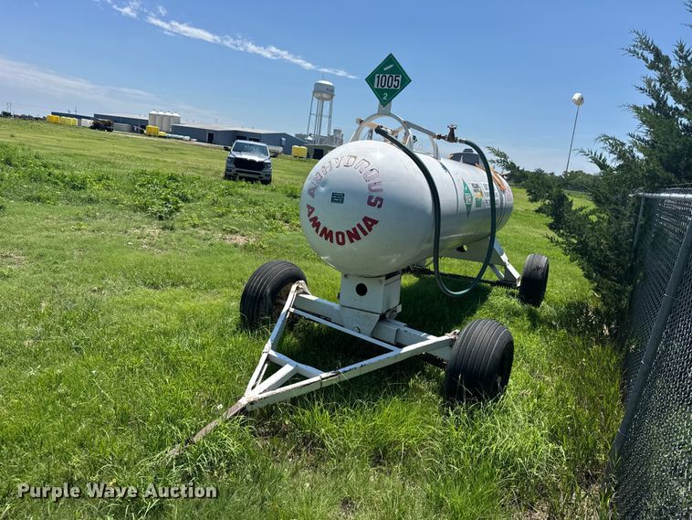 image for item EW4954 NH3 tank trailer