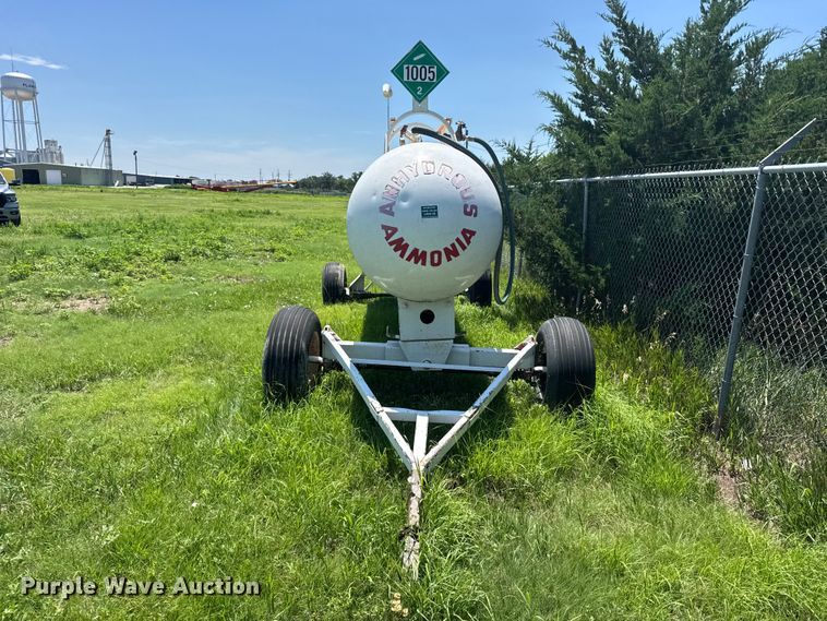 image for item EW4954 NH3 tank trailer