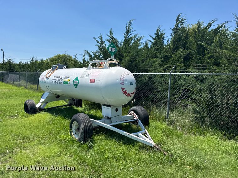 image for item EW4954 NH3 tank trailer