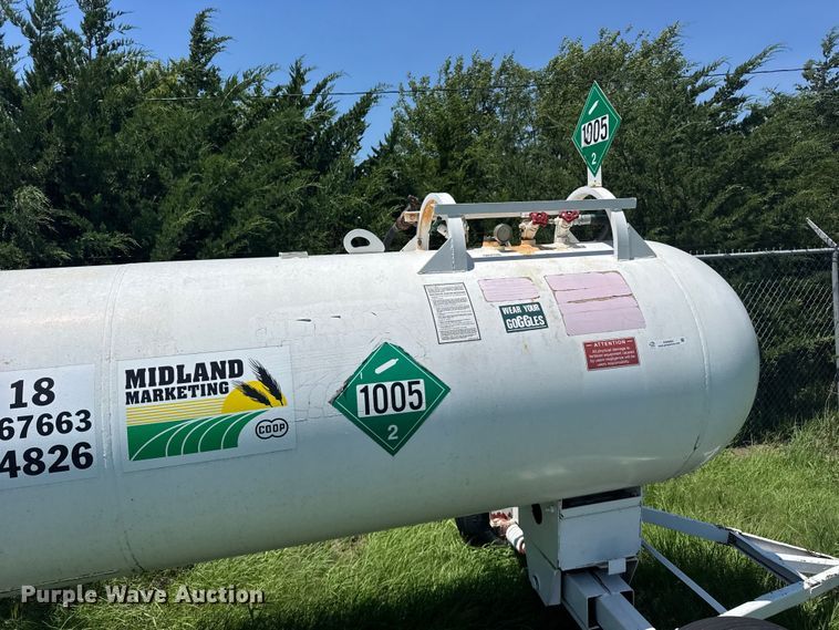 image for item EW4954 NH3 tank trailer