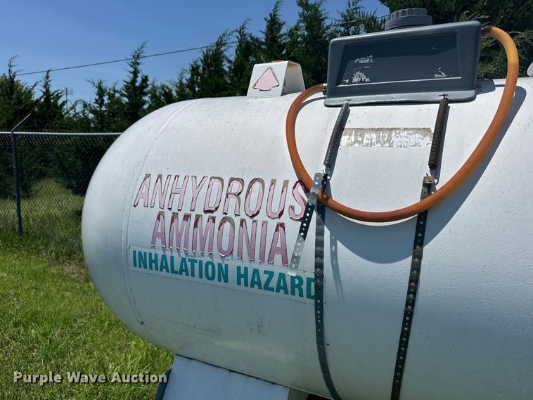 image for item EW4954 NH3 tank trailer