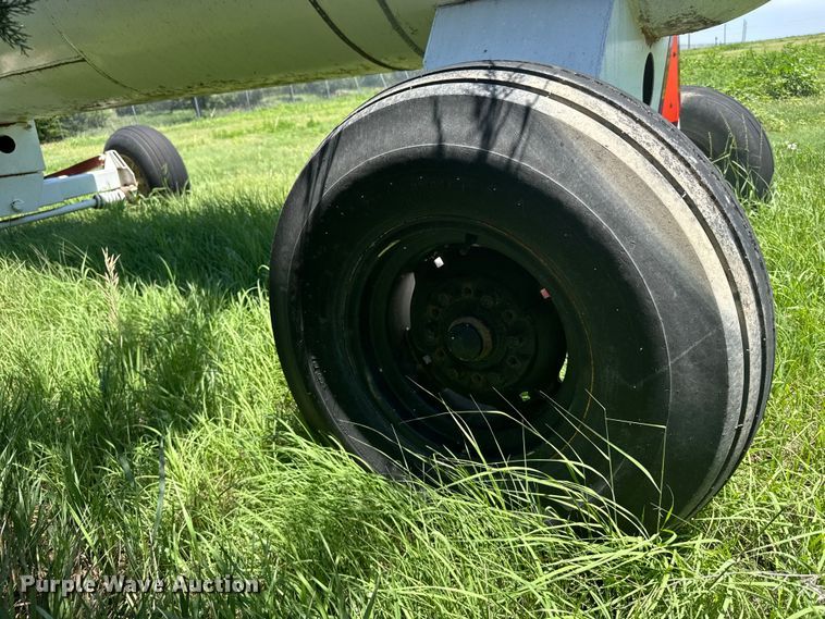 image for item EW4954 NH3 tank trailer