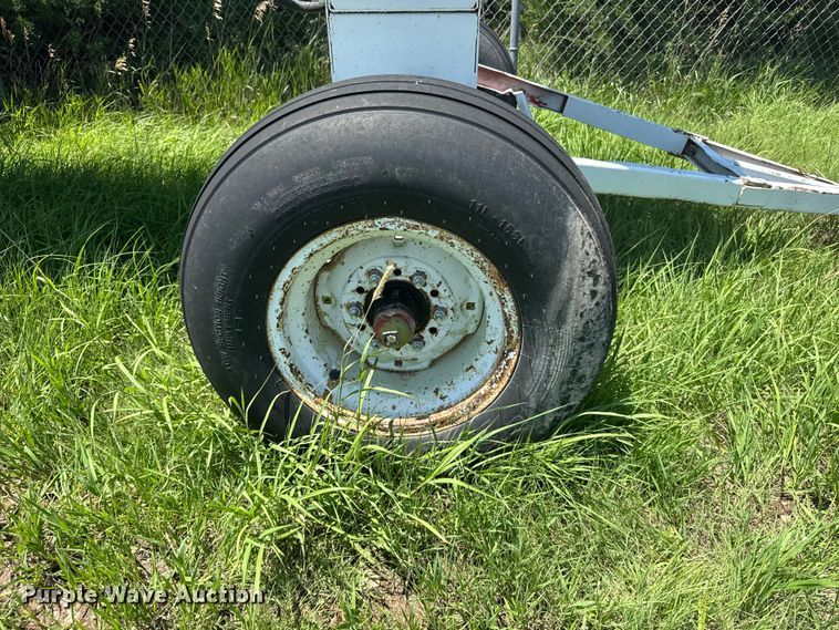 image for item EW4954 NH3 tank trailer