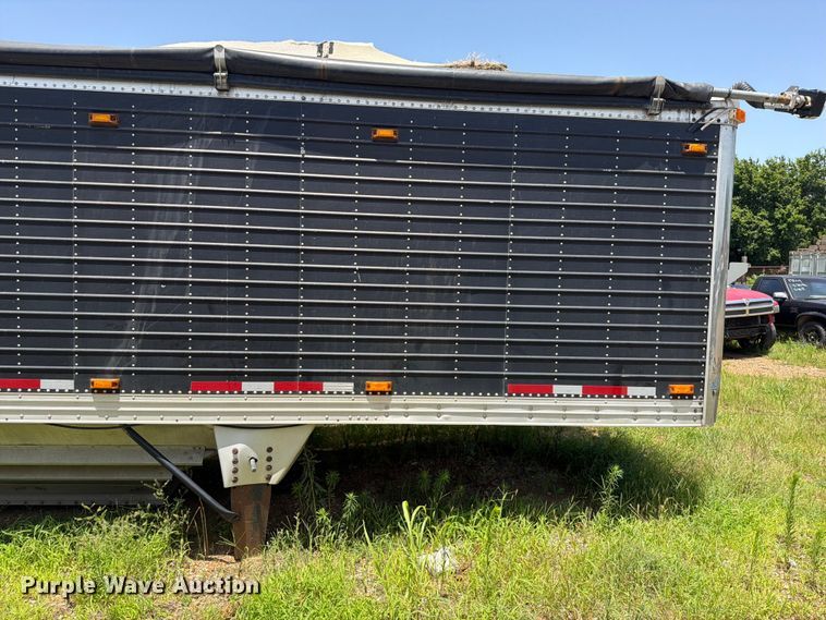 image for item EX2526 2007 Timpte grain trailer