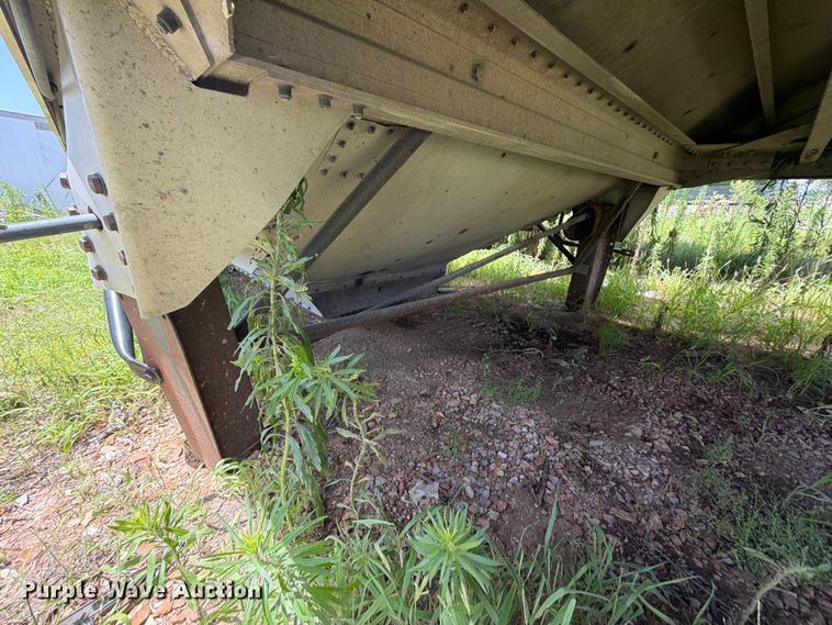 image for item EX2526 2007 Timpte grain trailer
