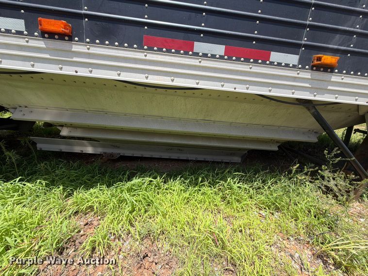 image for item EX2526 2007 Timpte grain trailer