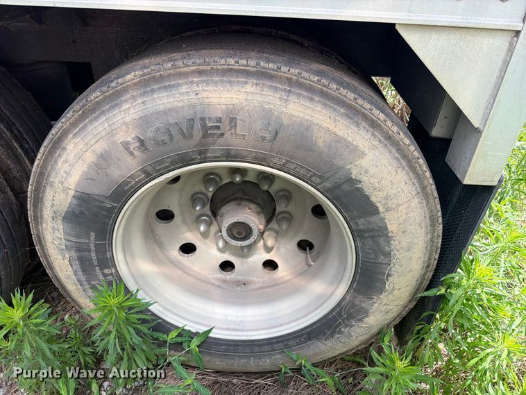 image for item EX2526 2007 Timpte grain trailer