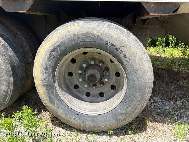 image for item EX2526 2007 Timpte grain trailer