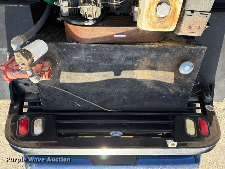 image for item EX4011 2011 Dodge Ram 3500 Heavy Duty Crew Cab flatbed pickup truck