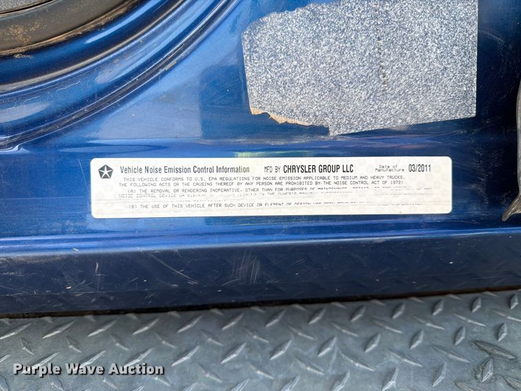 image for item EX4011 2011 Dodge Ram 3500 Heavy Duty Crew Cab flatbed pickup truck