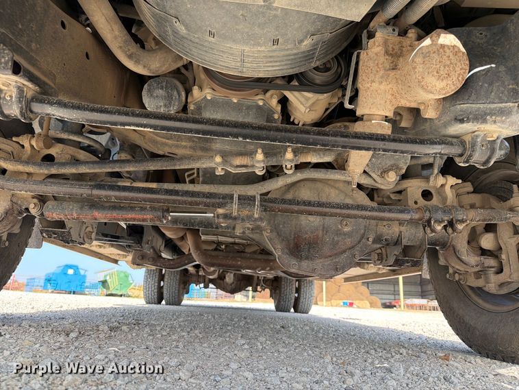 image for item EX4011 2011 Dodge Ram 3500 Heavy Duty Crew Cab flatbed pickup truck