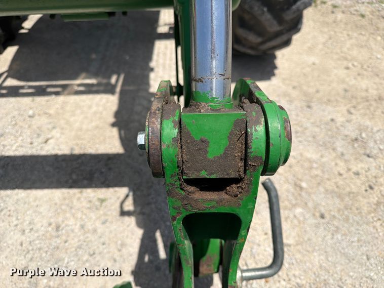 image for item EX4015 2009 John Deere 6330 MFWD tractor