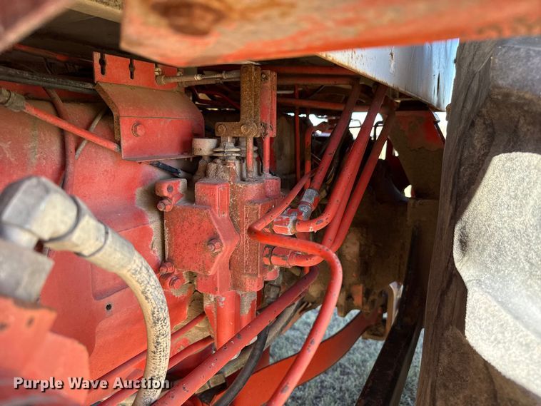 image for item FB6775 Case 2390 tractor