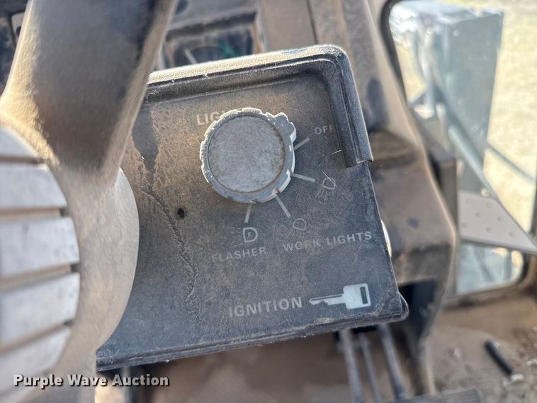image for item FB6775 Case 2390 tractor