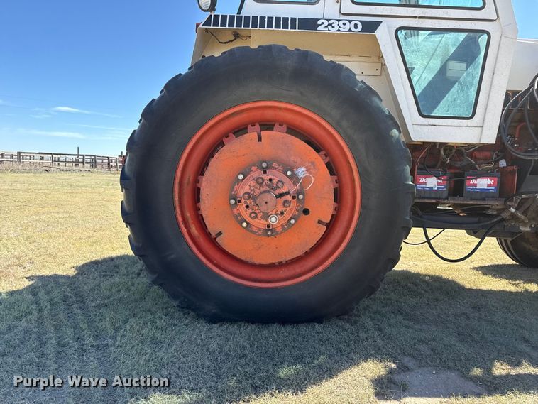 image for item FB6775 Case 2390 tractor
