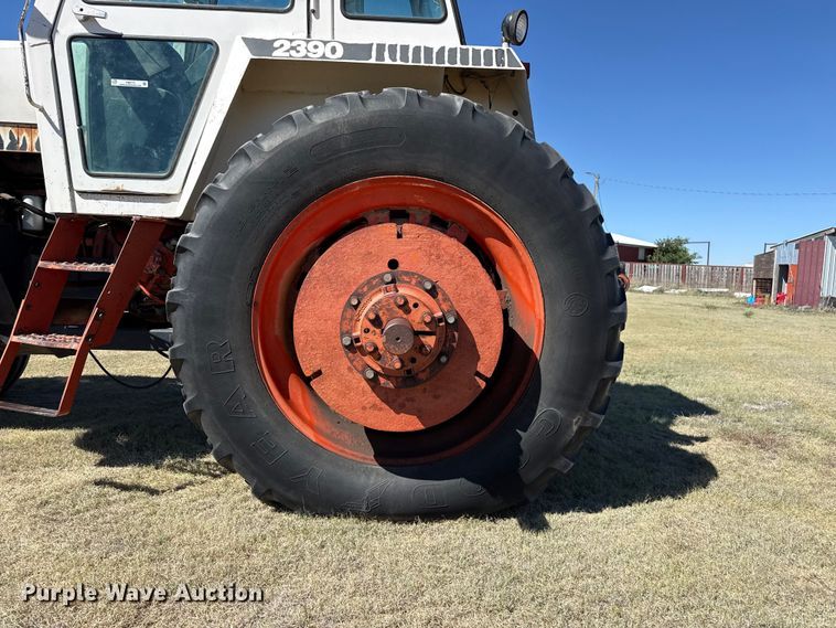 image for item FB6775 Case 2390 tractor