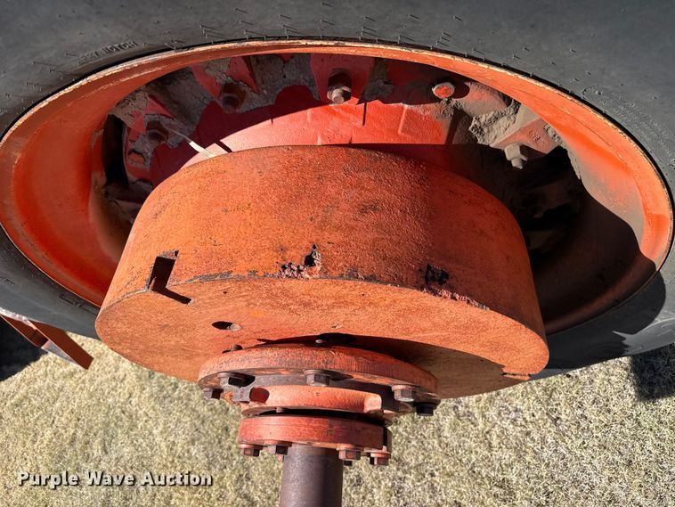 image for item FB6775 Case 2390 tractor