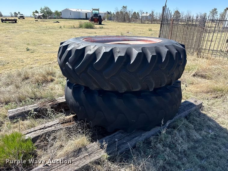 image for item FB6775 Case 2390 tractor