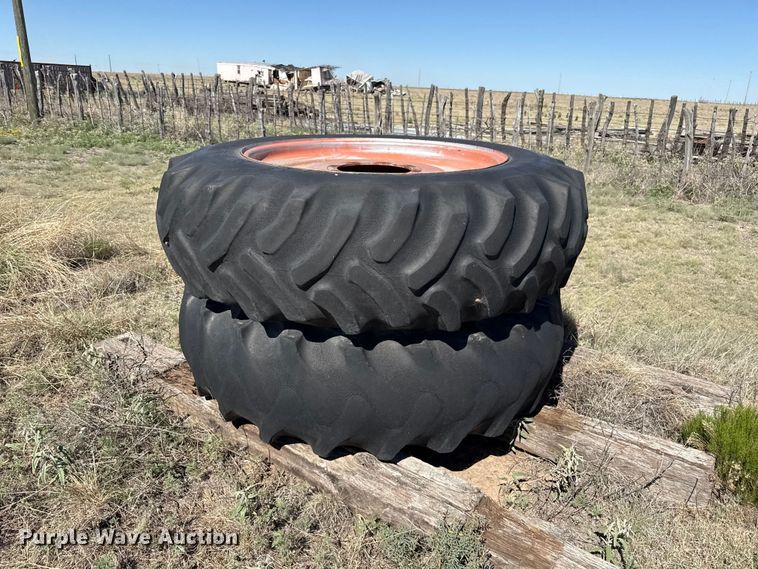 image for item FB6775 Case 2390 tractor