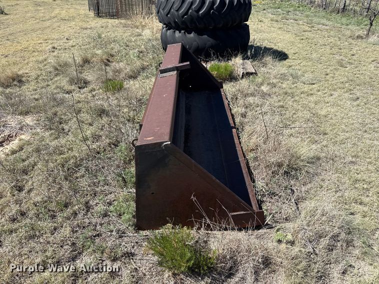 image for item FB6775 Case 2390 tractor