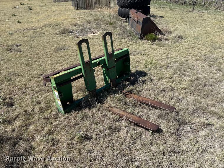 image for item FB6775 Case 2390 tractor