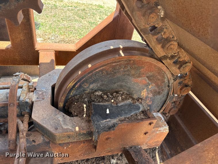 image for item FB6797 Scarab Compost turner