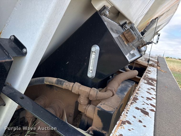 image for item FB6803 New Leader L5034G4 spreader bed