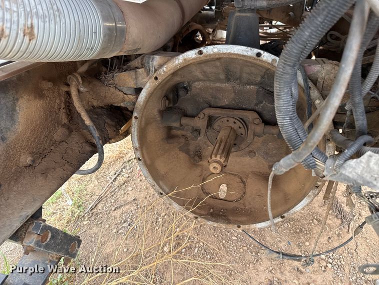 image for item FB6806 1993 Western Star 4900 manure spreader truck