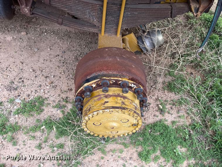image for item FB6806 1993 Western Star 4900 manure spreader truck