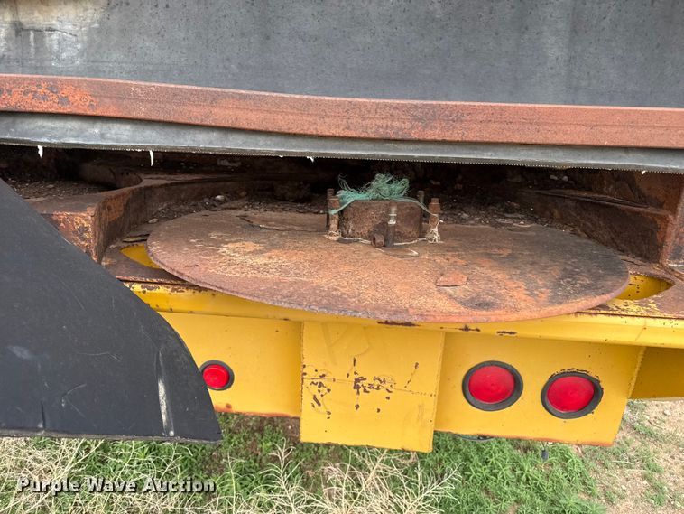 image for item FB6806 1993 Western Star 4900 manure spreader truck