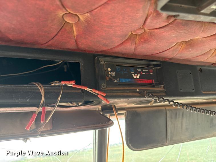 image for item FB6806 1993 Western Star 4900 manure spreader truck