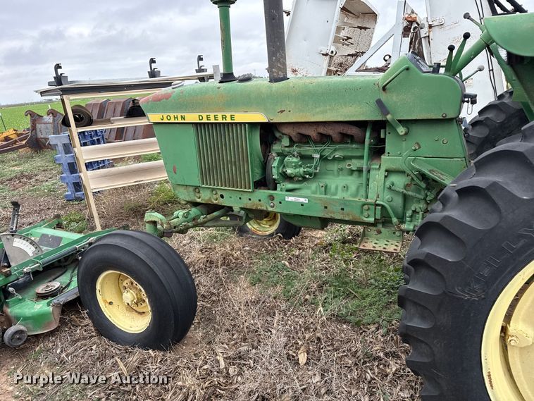 image for item FB6808 John Deere 2010 tractor