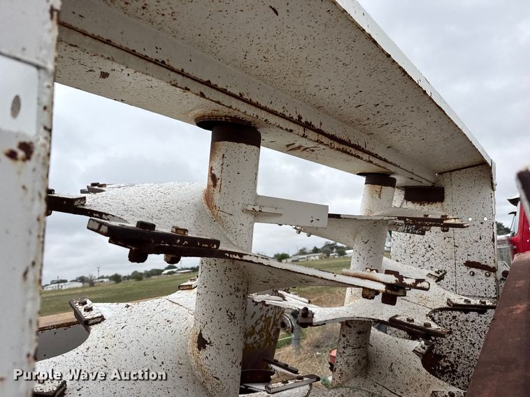 image for item FB6810 (4) manure spreader truck attachments