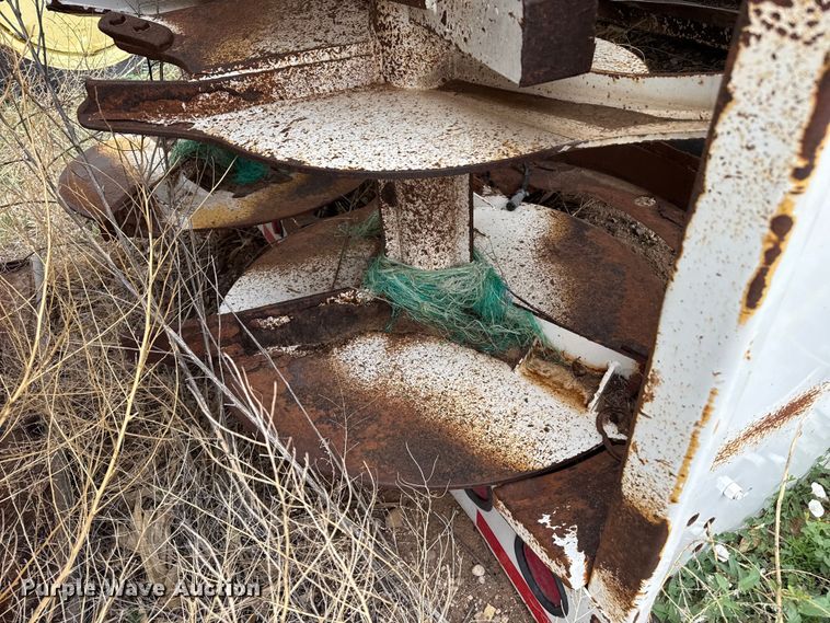 image for item FB6810 (4) manure spreader truck attachments