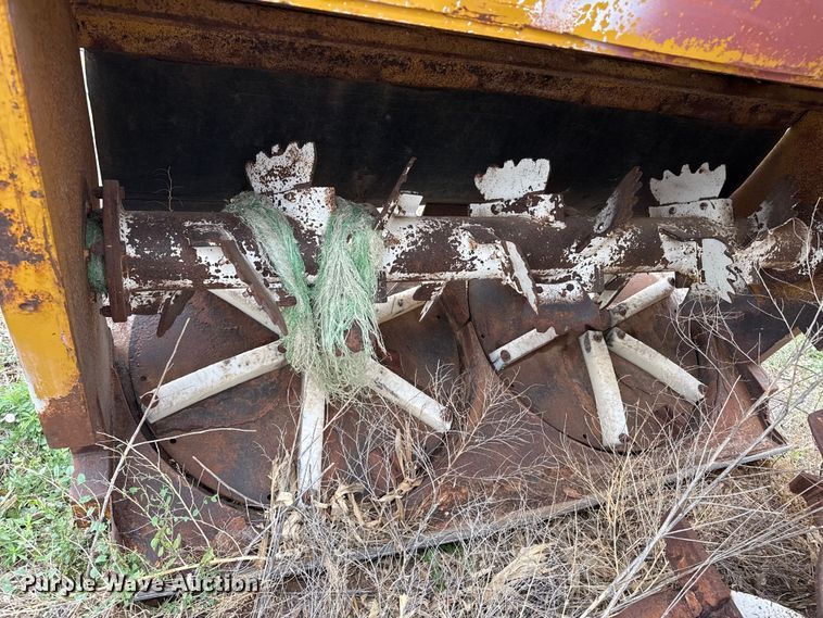 image for item FB6810 (4) manure spreader truck attachments