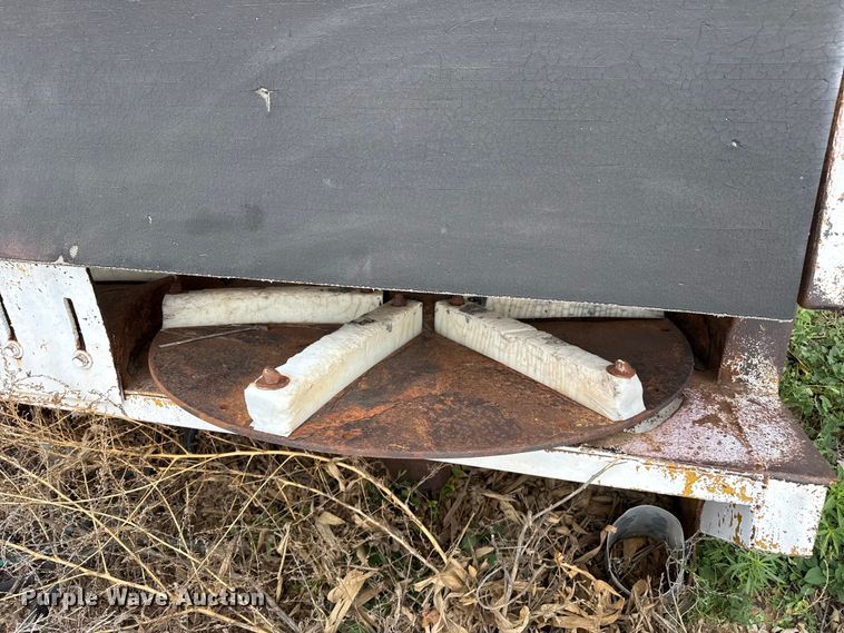 image for item FB6810 (4) manure spreader truck attachments