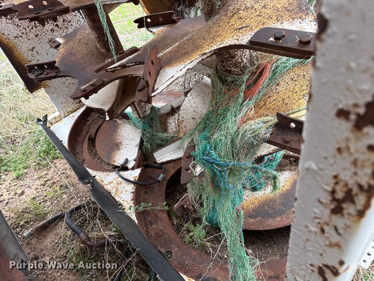 image for item FB6810 (4) manure spreader truck attachments