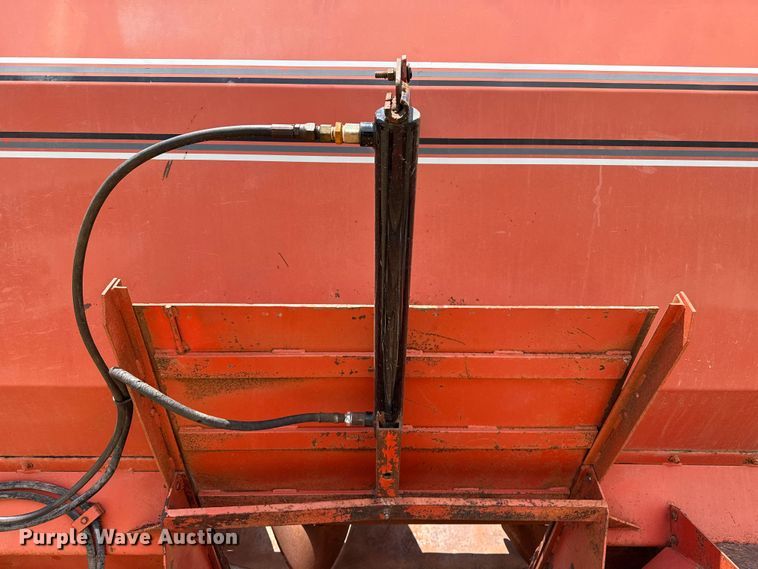 image for item FB6848 Harsh 3340 feed mixer