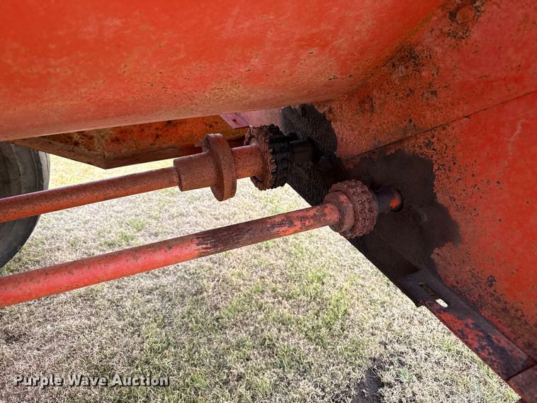 image for item FB6848 Harsh 3340 feed mixer