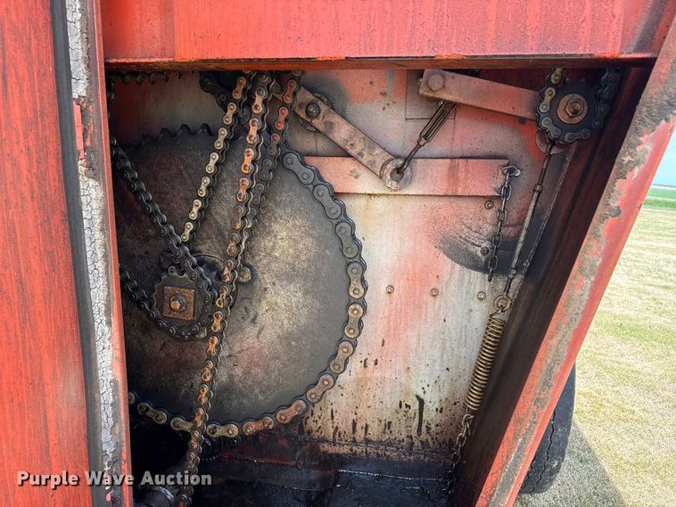 image for item FB6848 Harsh 3340 feed mixer