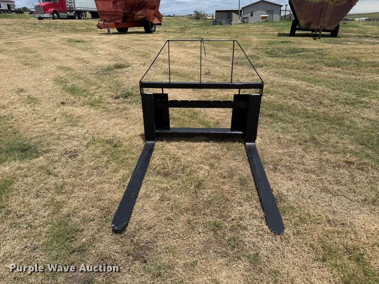image for item FB6851 Skid steer forks