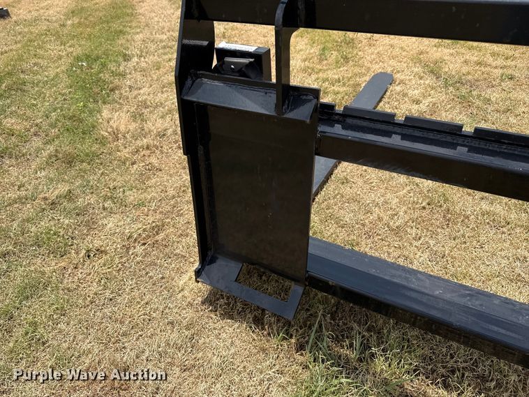 image for item FB6851 Skid steer forks
