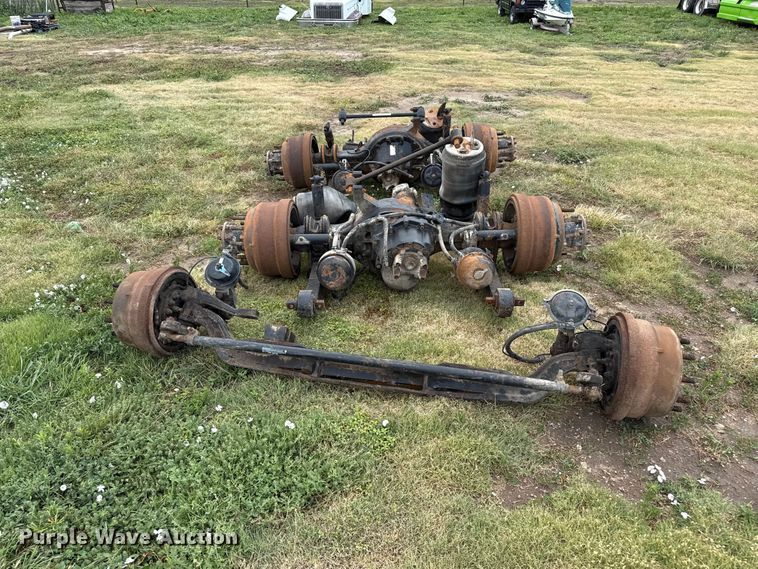 image for item FB6853 Truck parts