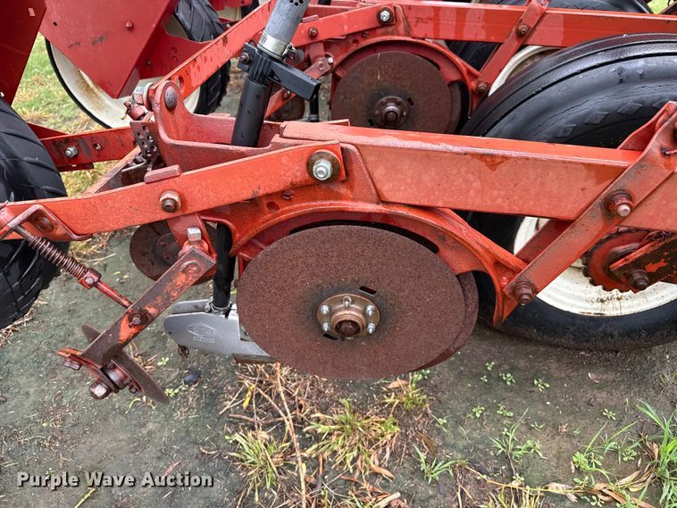image for item FB6879 International 400 Cyclo Air planter
