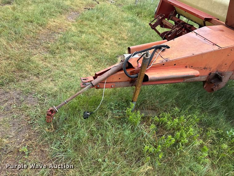 image for item FB6879 International 400 Cyclo Air planter