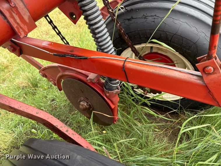 image for item FB6879 International 400 Cyclo Air planter