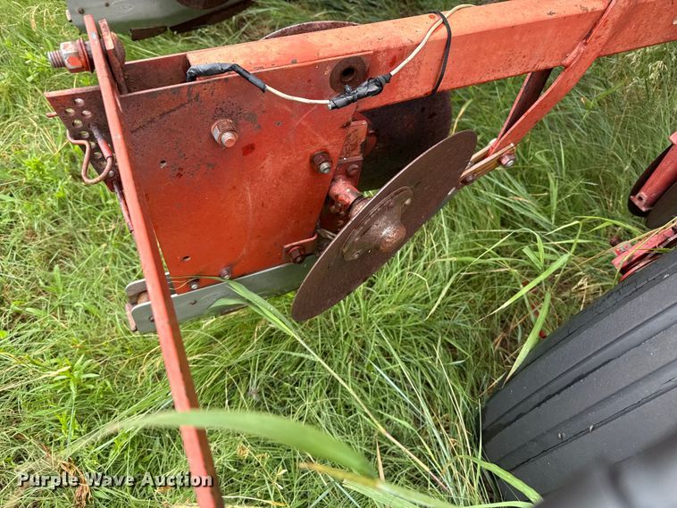 image for item FB6879 International 400 Cyclo Air planter